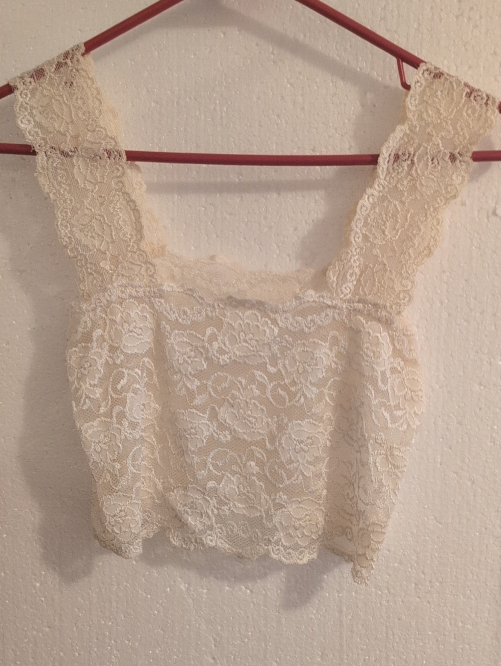 Cream Lace Cropped Tank Top